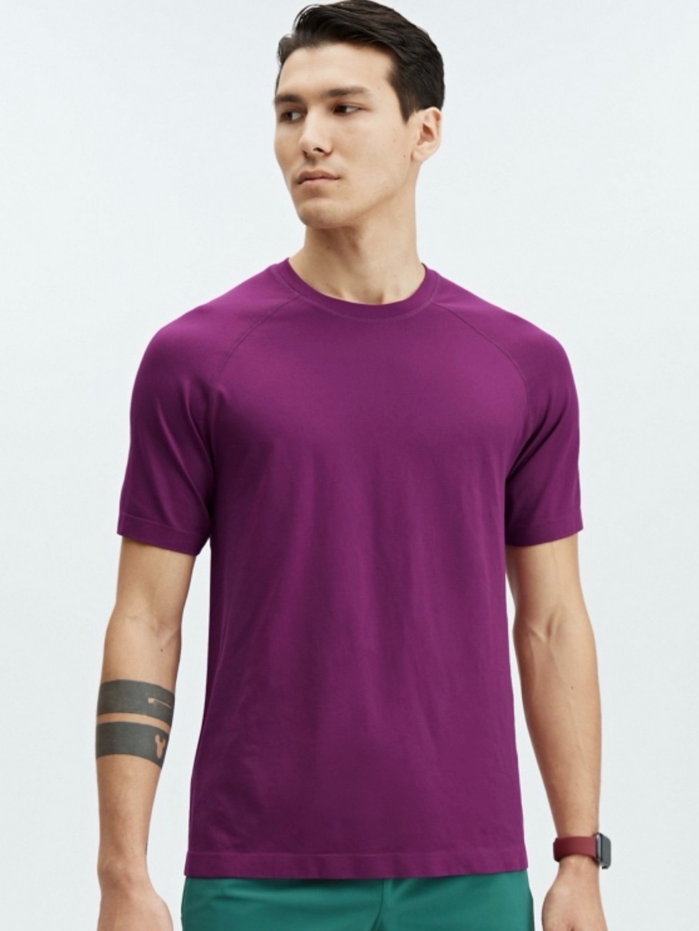 Fabletics Maroon Men's Training Day Shirt